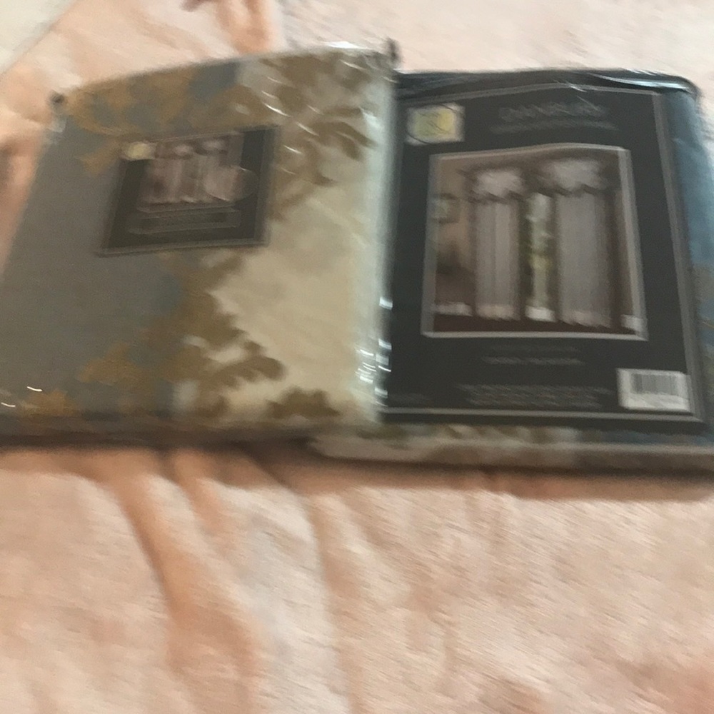 NWO/DANBURY EMBROIDERED PANELS